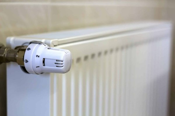 Robinet thermostatique de radiateur : quel modèle choisir ?
